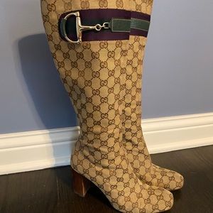 Gucci authentic 8.5 b boots